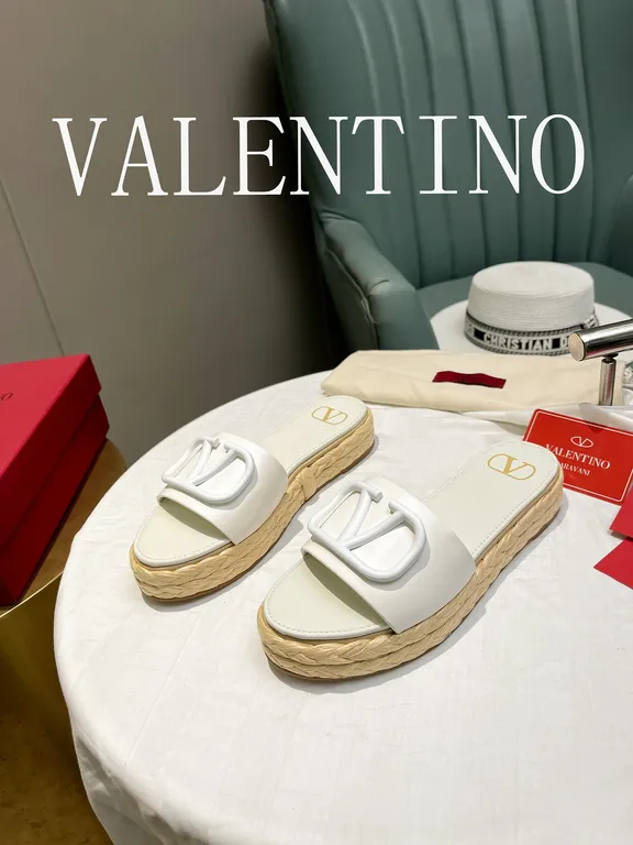 Valentino Shoe 